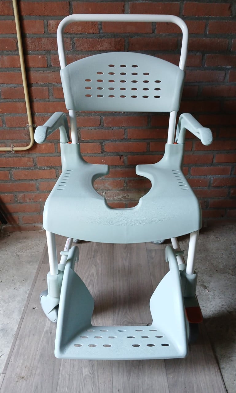 Douchestoel  en  toiletstoel  po stoel  Etac Clean