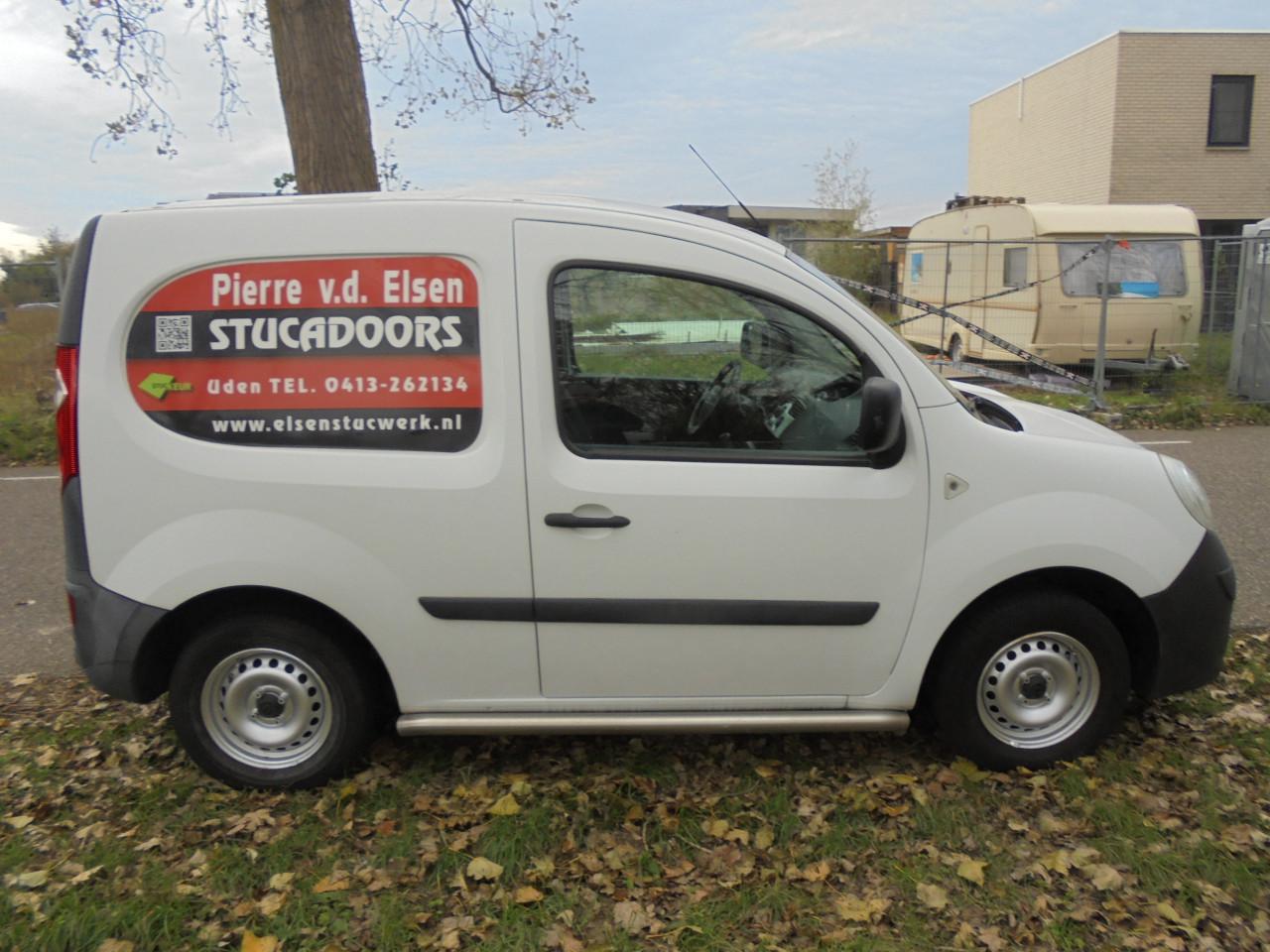 Kangoo 1.5 dCi Express Compact ,tweede eigenaar Bouwjaar 2012 nieuwe APK