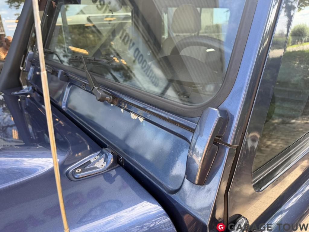 Land Rover Defender 2.4 td 90 sw se