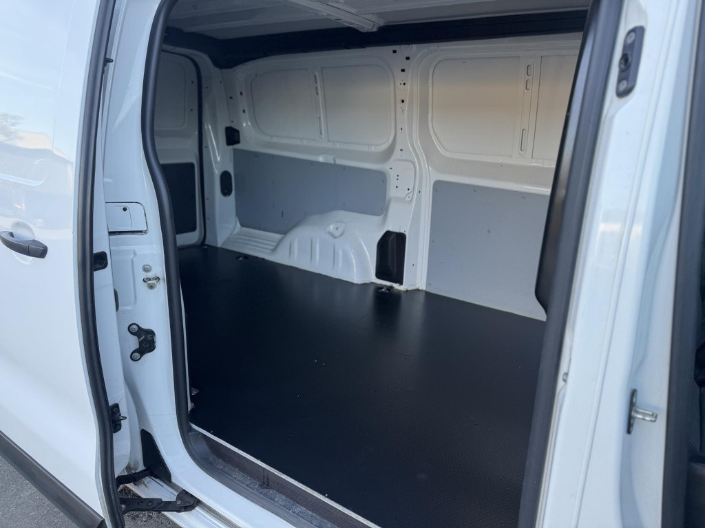 Opel Vivaro 2.0 cdti l3h1 edition airco / cruise controle / navi / 3 zits /