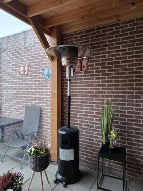 Teras verwarmer met gasfles