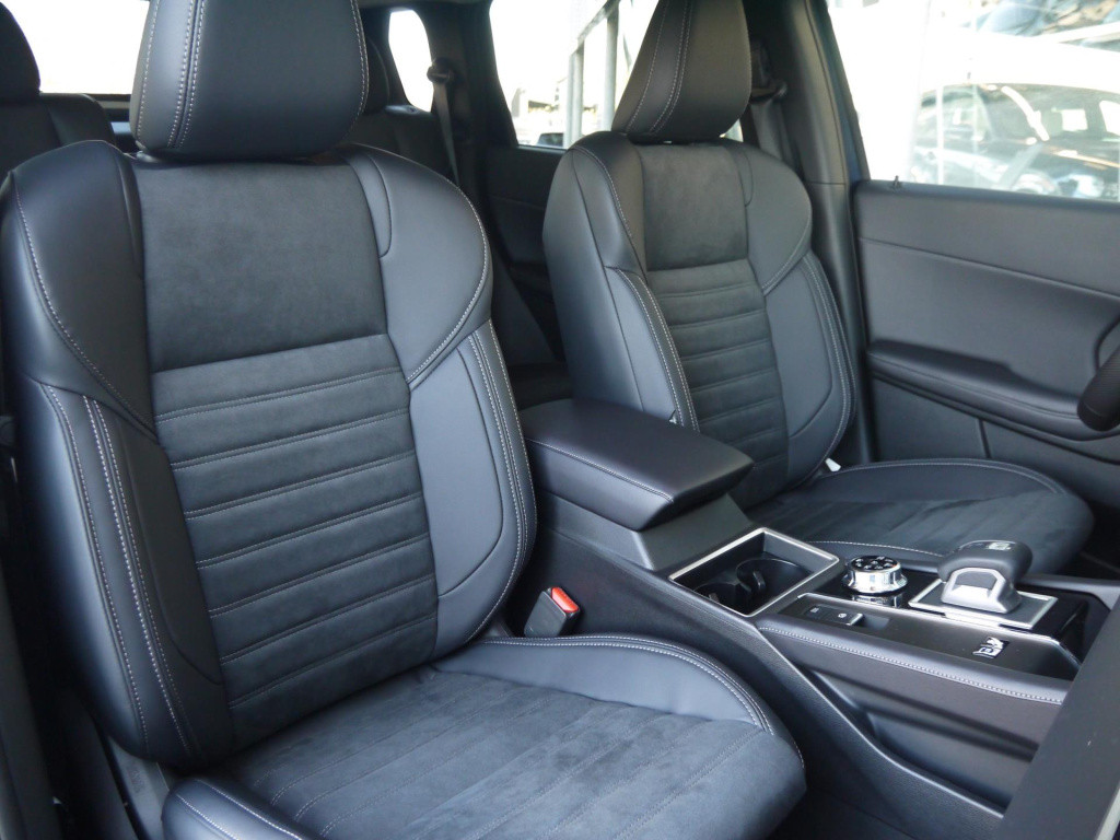 Mitsubishi Outlander 2.4 phev intense