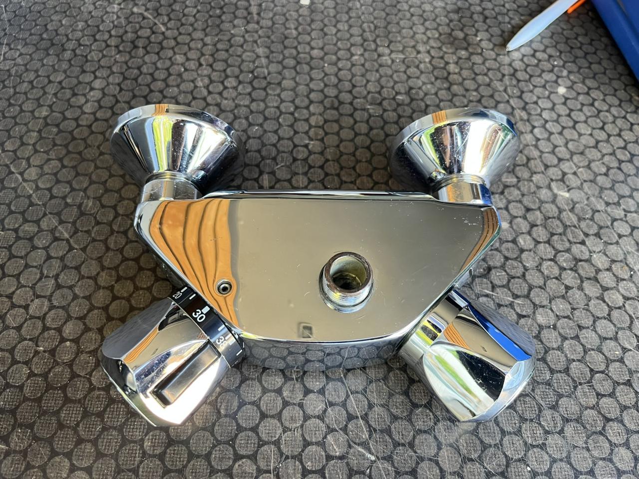 Douchkraan thermostatische Hansa 150 mm