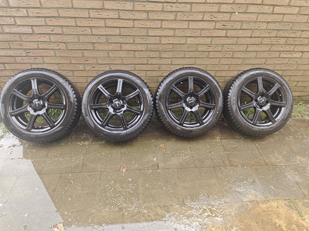 Mini OEM wielen 16" 4x100 Hoogglans zwart