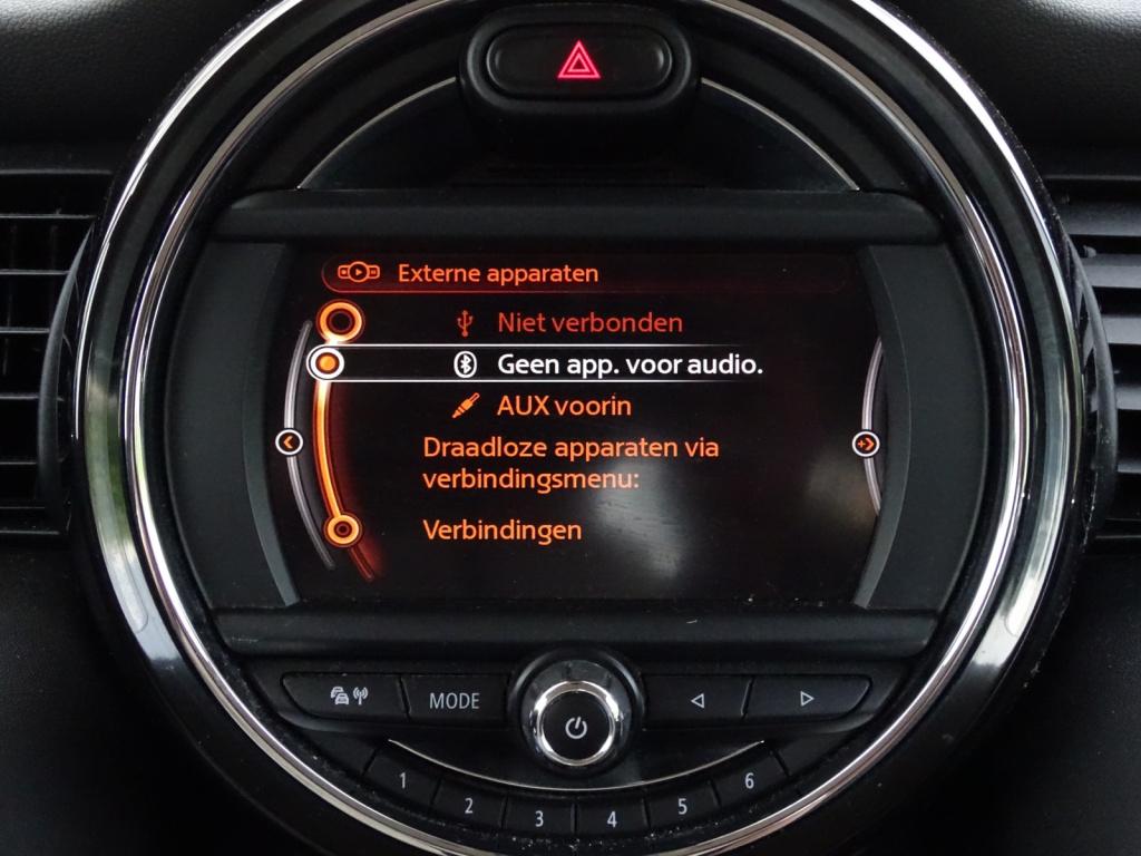 Mini Cooper mini 1.5 chili serious business | clima | bluetooth | cruise