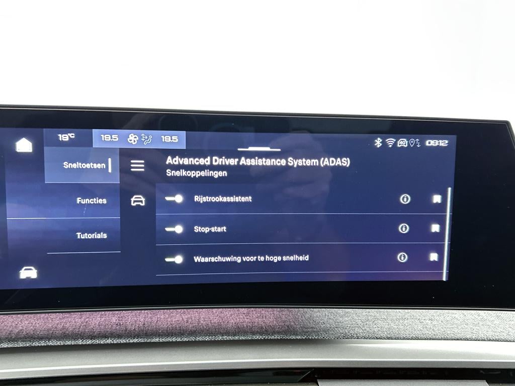 Peugeot 3008 hybrid 145pk automaat gt | rijklaar | elektrische achterkep | 