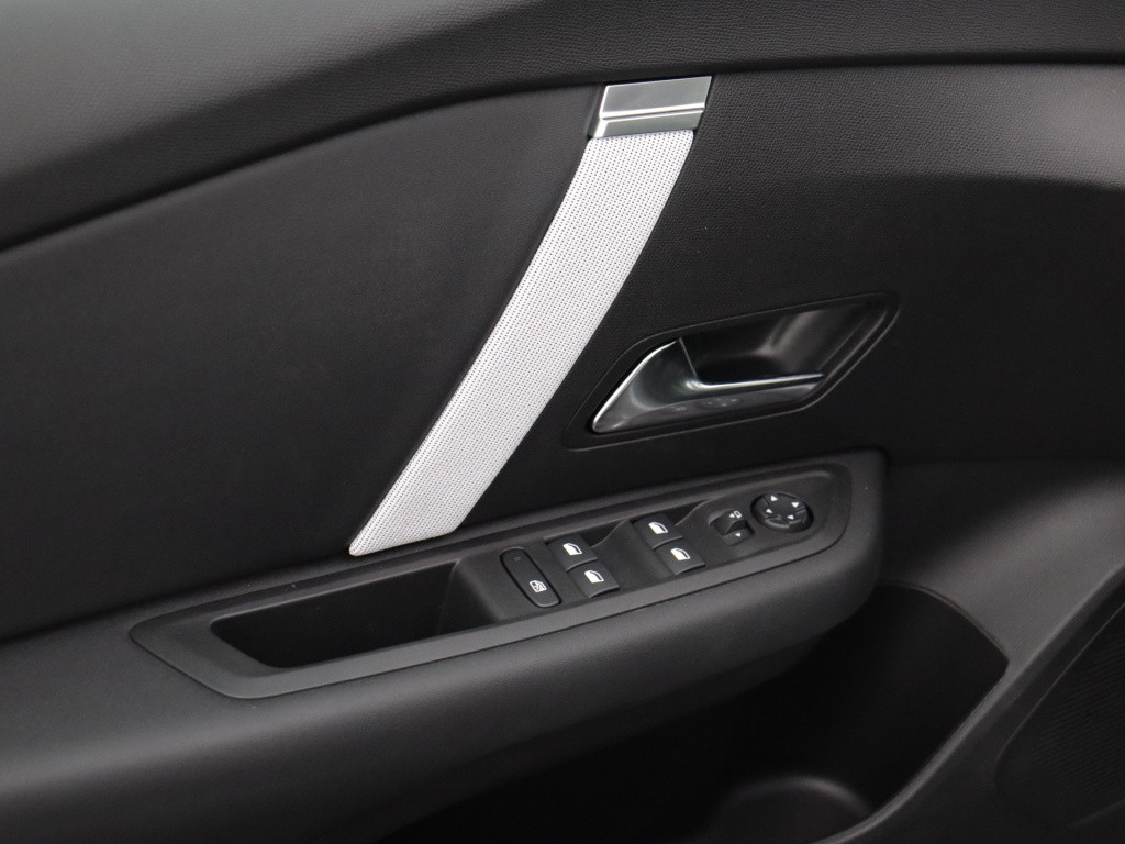 Citroen C4 hybrid 136 pk automaat max | private lease 36 mnd 10.000 p.j. €4
