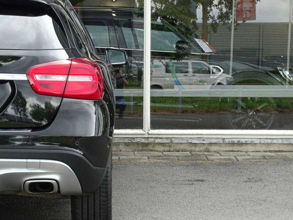 Mercedes-Benz Gla-klasse 200 prestige automaat | led | pano | el. koffer