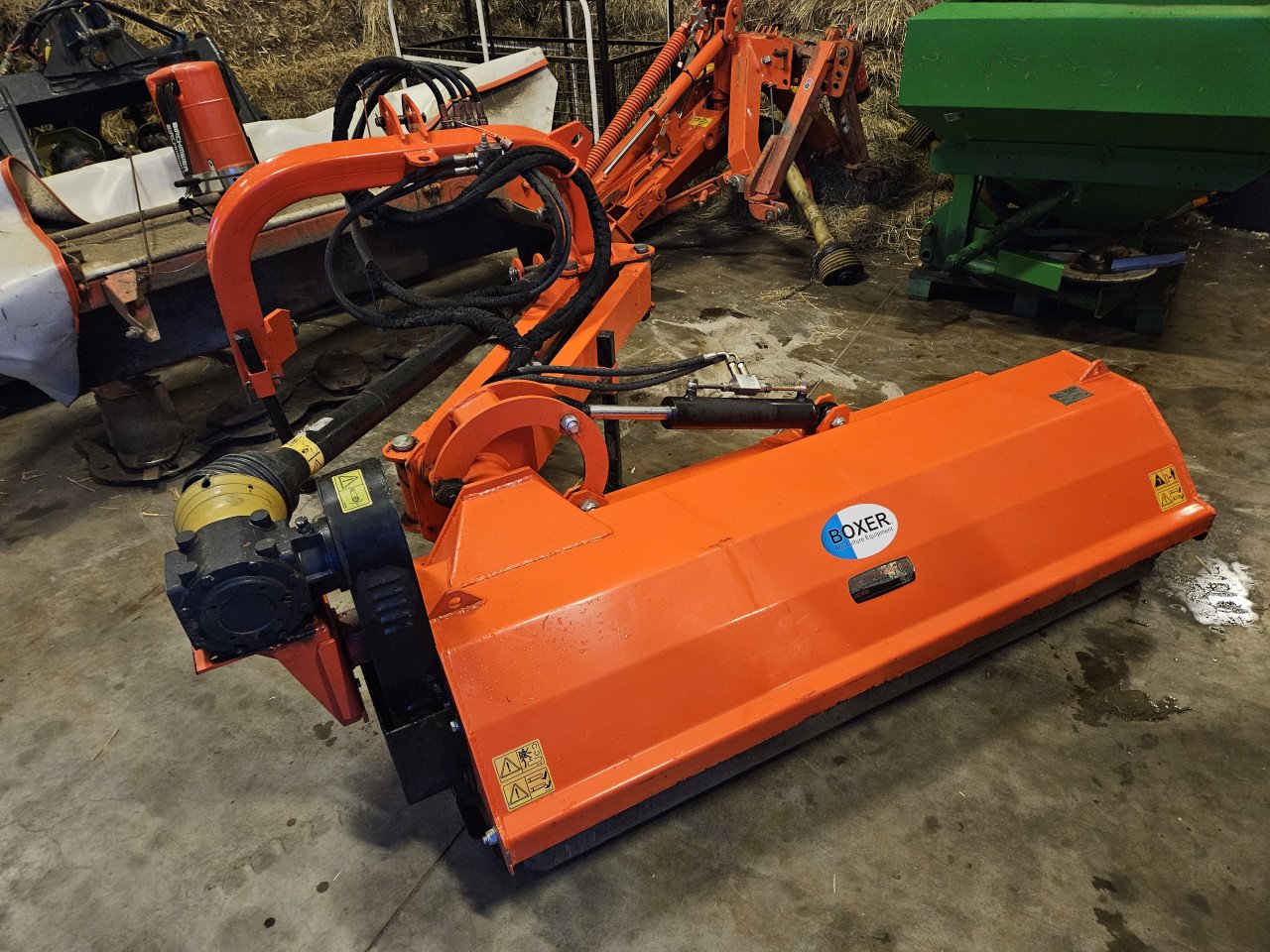 Boxer AGF klepelmaaier 180
