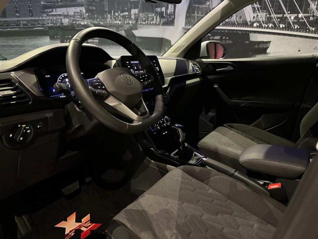 Volkswagen T-cross 1.0 tsi life edition*appconnect*camera*winterpack*