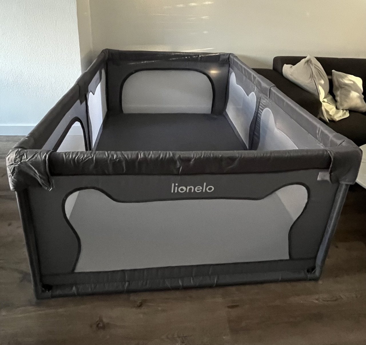 Grondbox Lionelo Willow grijs