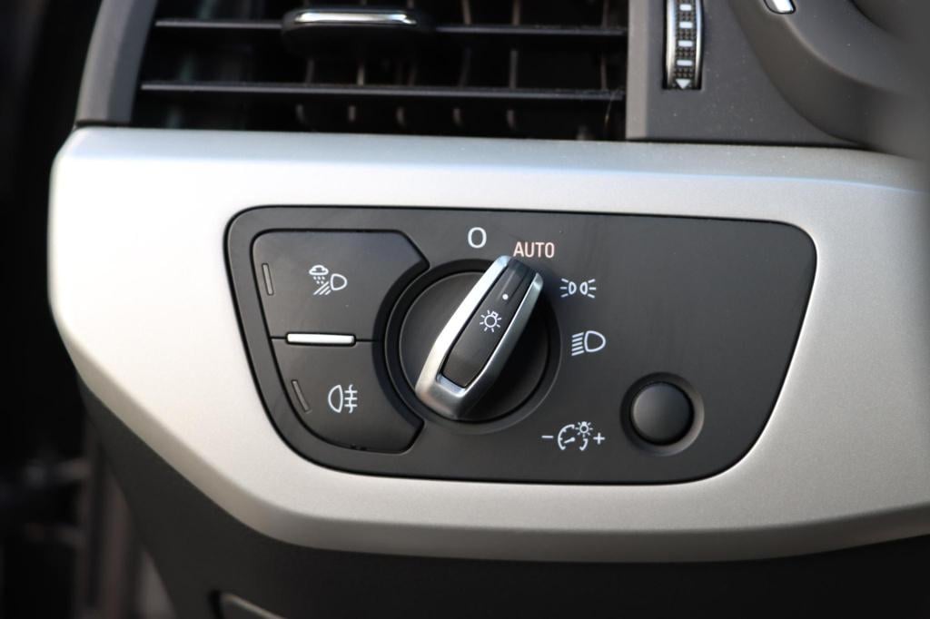 Audi A4 avant 40 tfsi advanced edition