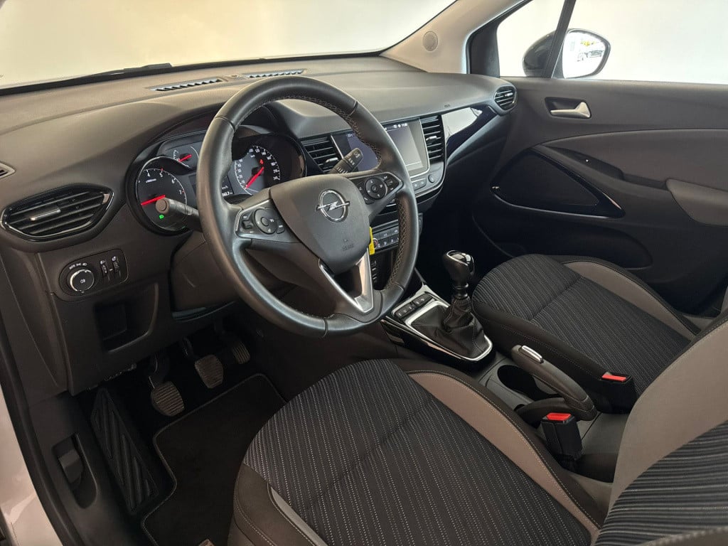 Opel Crossland X 1.2 turbo 120 jaar edition