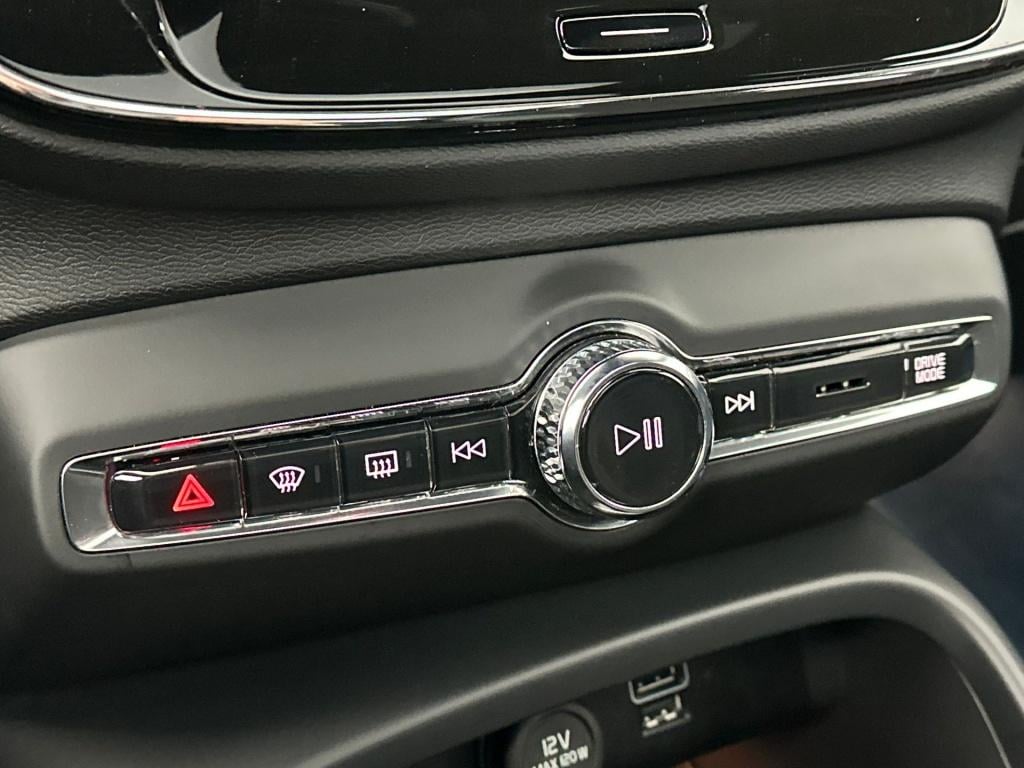 Volvo XC40 t5 262pk recharge ultimate dark | adap.cruise| panodak| trekhaak