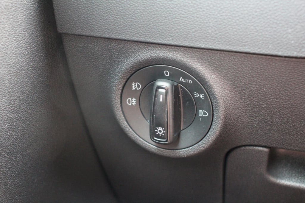 Skoda Karoq 1.5 tsi act sportline business - stoel verw - carplay - virtual