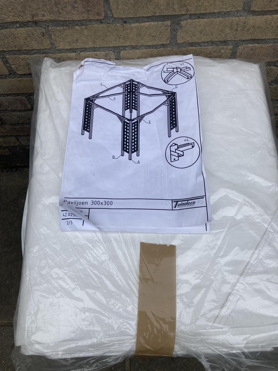 Zeildoek Tuindeco Prieel / Overkapping / Tuinpaviljoen. 3 x 3 meter NIEUW!!