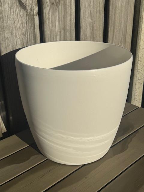 Bloempot op wielen, Elho, groot, wit, Ø 35 cm, H 32,5 cm, 22,8 liter, top