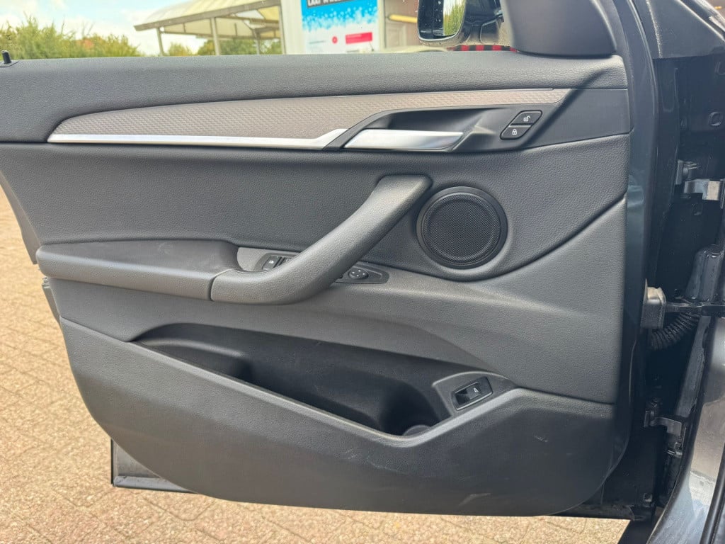 BMW X2 sdrive18i high executive
