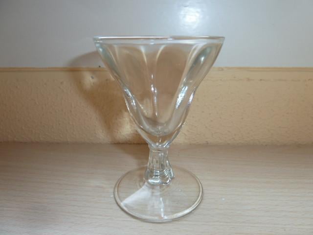 Borreglaasjes 9 stuks