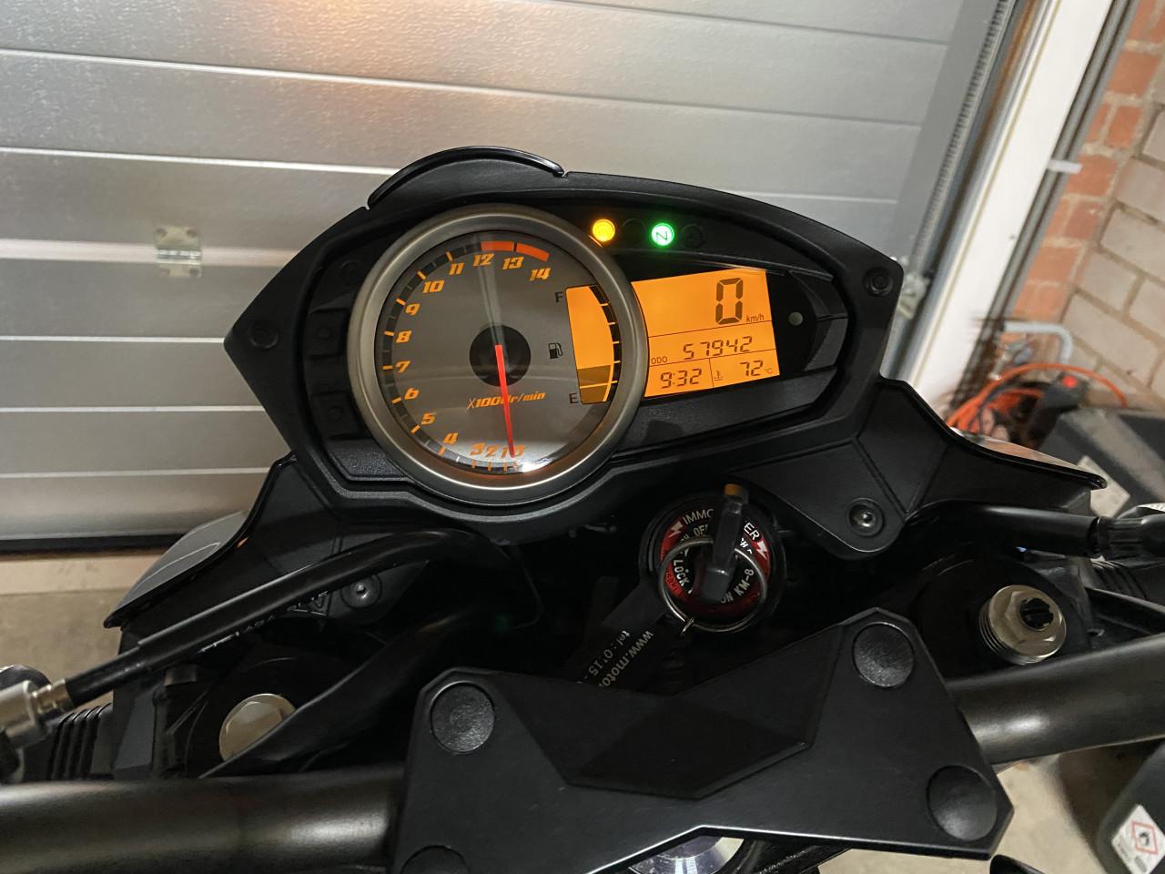 Kawasaki Z750 Black Edition ABS | Leovince | Veel extra’s