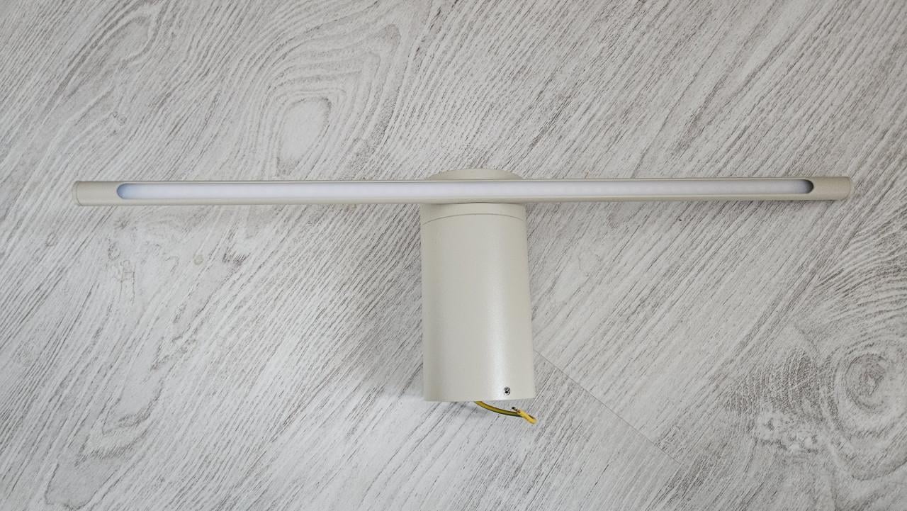 Lamp voor boven wastafel kleur beige