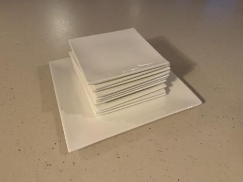 Gebaksstel, gebakset merk A table