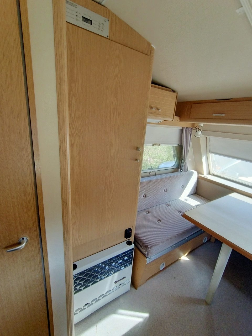 Mooie ruime Kip 480 van 1993 met voortent