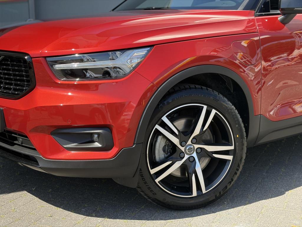 Volvo XC40 1.5 t5 recharge r-design | panodak | trekhaak | camera | enz.