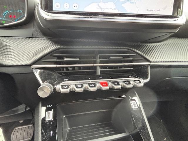 Peugeot 2008 1.2 hybrid 110pk e-dcs6 business apple carplay & android auto 