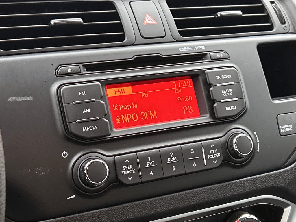 Kia Rio 1.2 cvvt comfort pack deze komt mbm via leseman