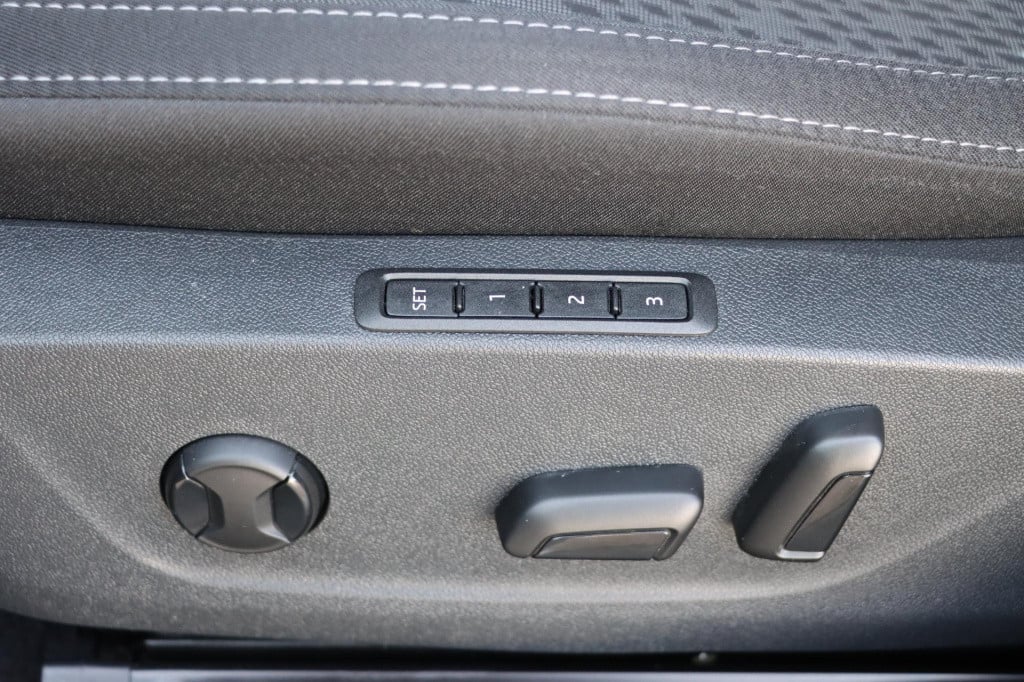 Skoda Octavia combi 1.4 tsi iv style 204pk dsg6