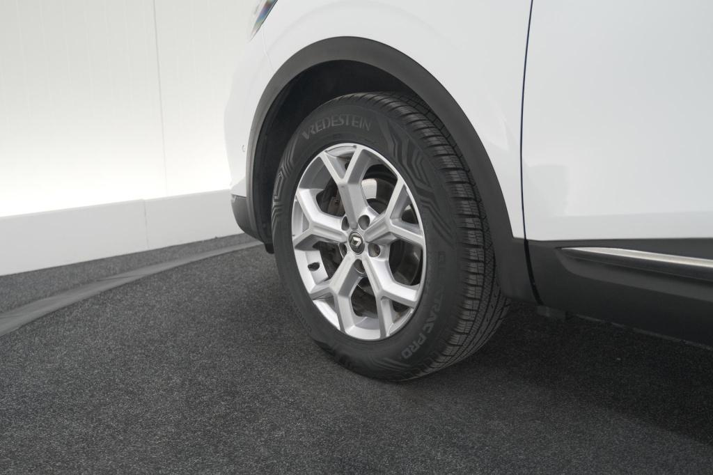 Renault Kadjar tce 140 edc limited | camera | dodehoekdetectie | apple carp