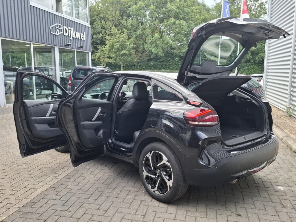 Citroen C4 130 eat8 shine automaat clima/lmv/nav/cam