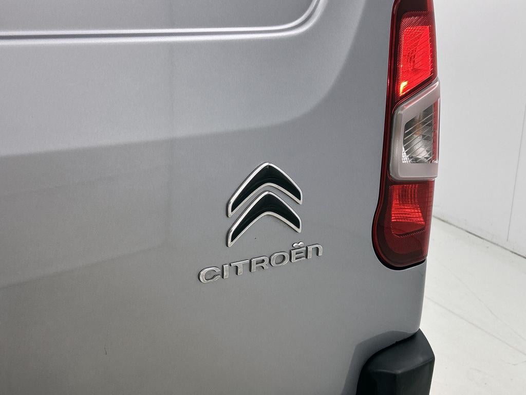 Citroen Berlingo bluehdi 100 pk club | rijklaar | trekhaak | 3 zitplaatsen 