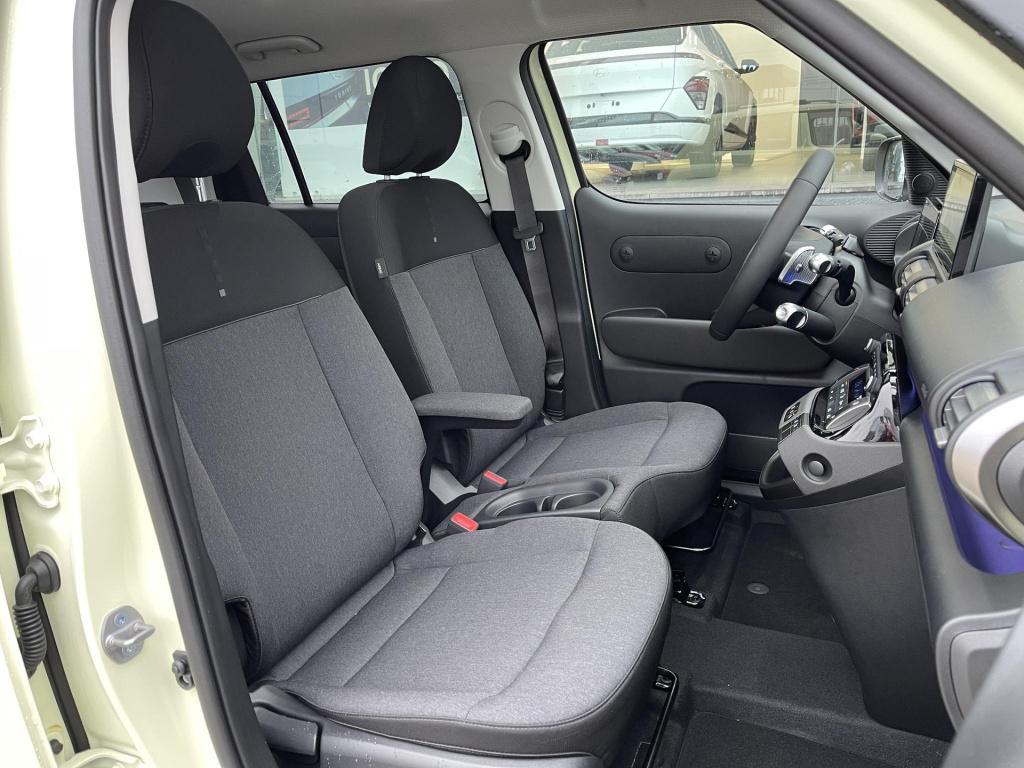 Hyundai Inster evolve 49 kwh winter + technology pack