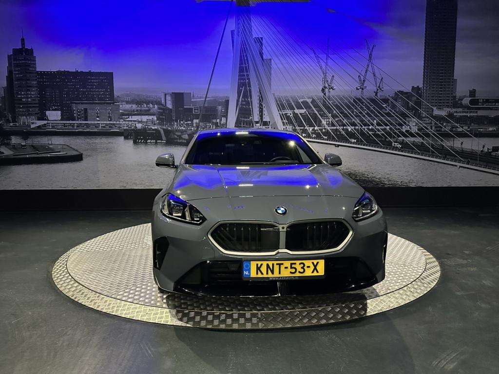 BMW 1 Serie 120 m sport design edition *hud*360camera*sportstoelen*