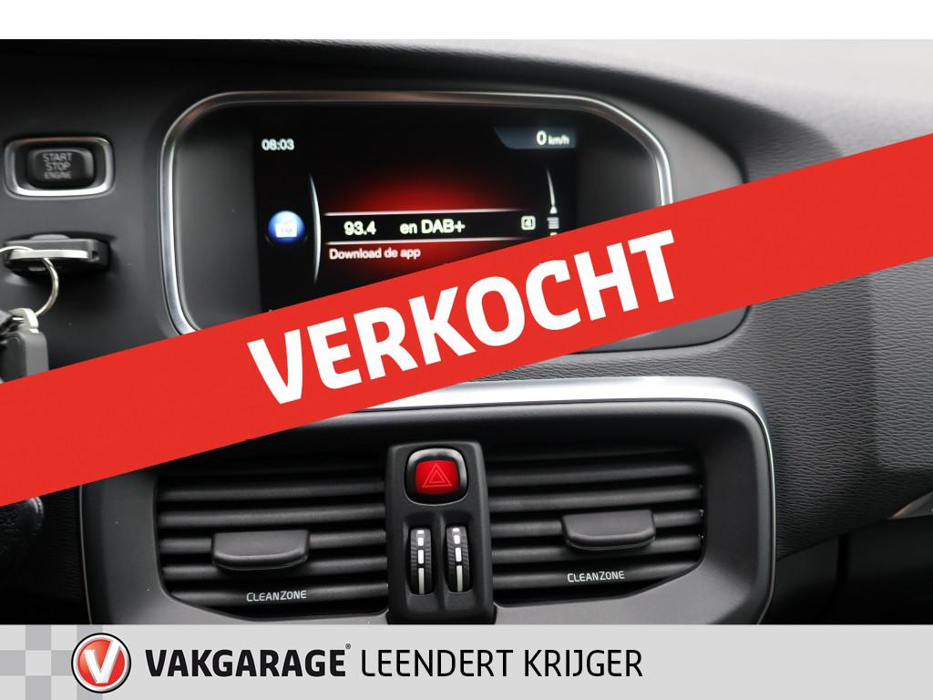 Volvo V40 cross country 2.0 t3 momentum|trekhaak|volledig rijklaar|12 maand