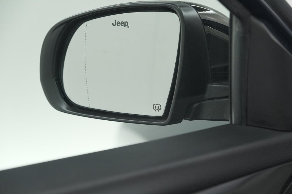 Jeep Compass 4xe 190 plug-in hybrid electric limited | elektrisch panoramad