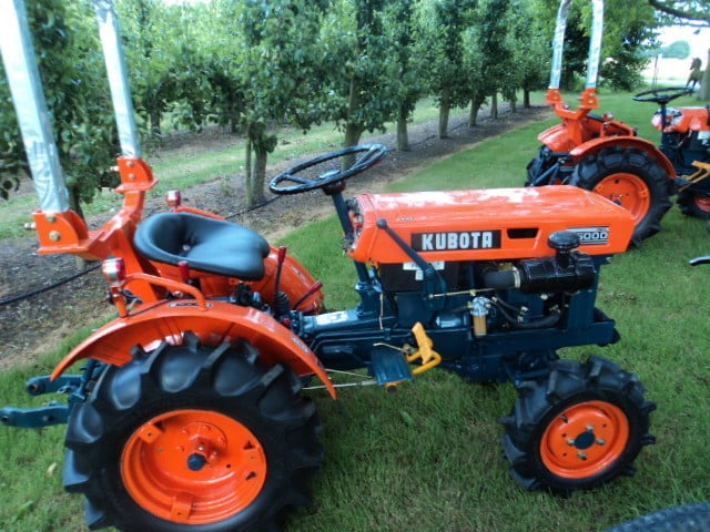 Tandemas mini kieper + Kubota mini trekkers