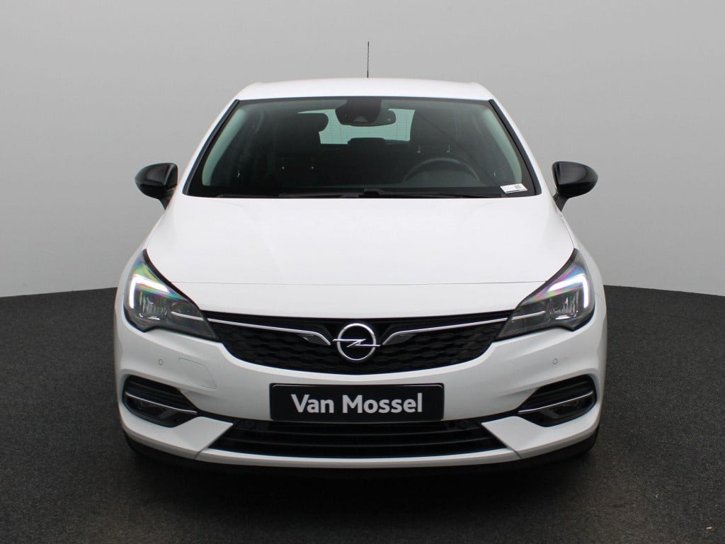 Opel Astra 1.2 elegance | lmv | parkeer sensoren | camera | half leder | cl