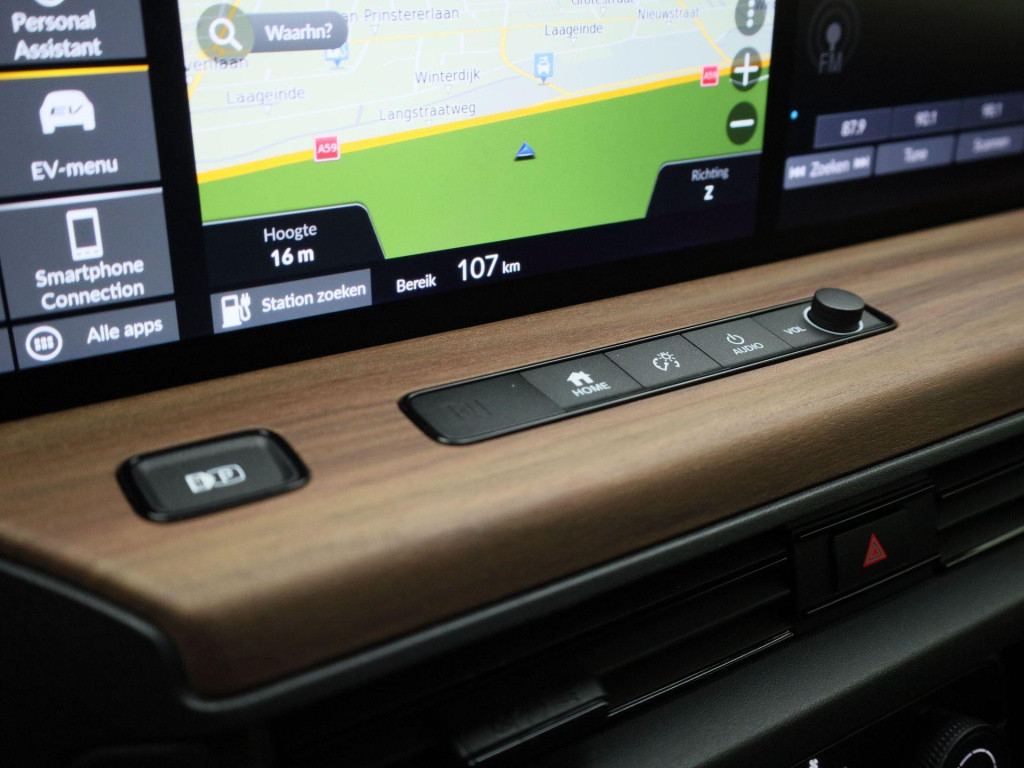 Honda E advance 17" | automaat | navigatie | panoramadak | 360 camera | app
