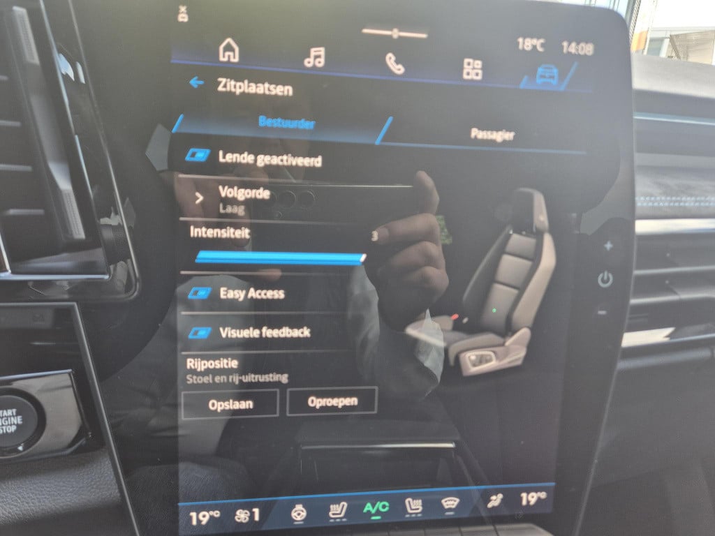Renault Austral 1.2 e-tech full hybrid 200 iconic esprit alpine pack harman