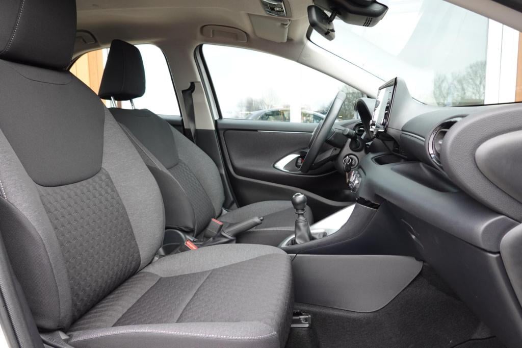 Toyota Yaris 1.5 vvt-i active