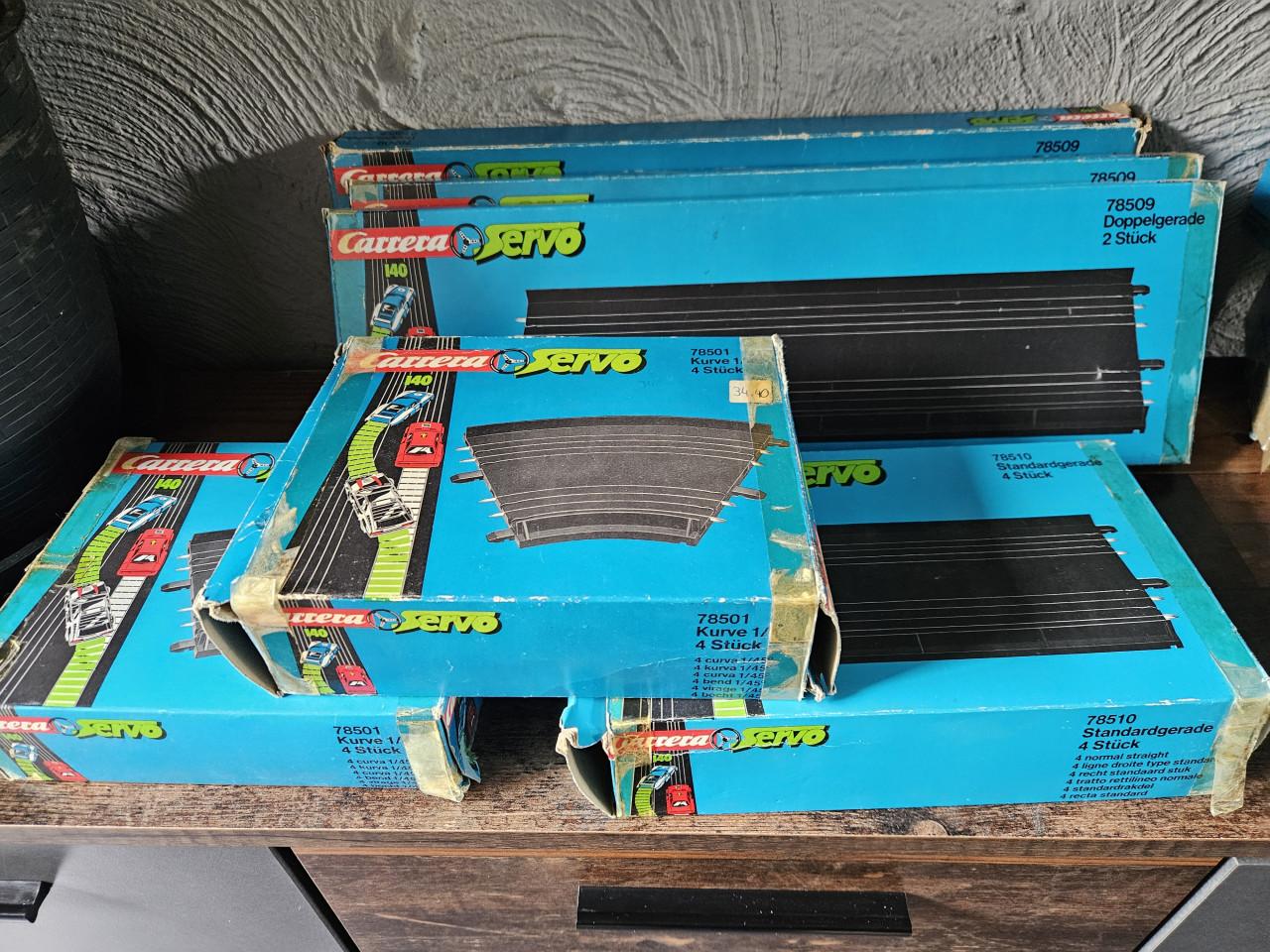 Grote vintage set Carrera Servo 140 racebaan onderdelen-
