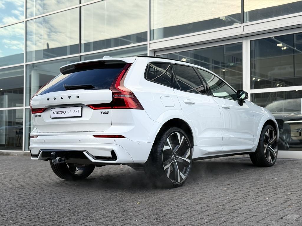 Volvo XC60 t6 398pk recharge dark black edition| panodak| luchtvering| trek