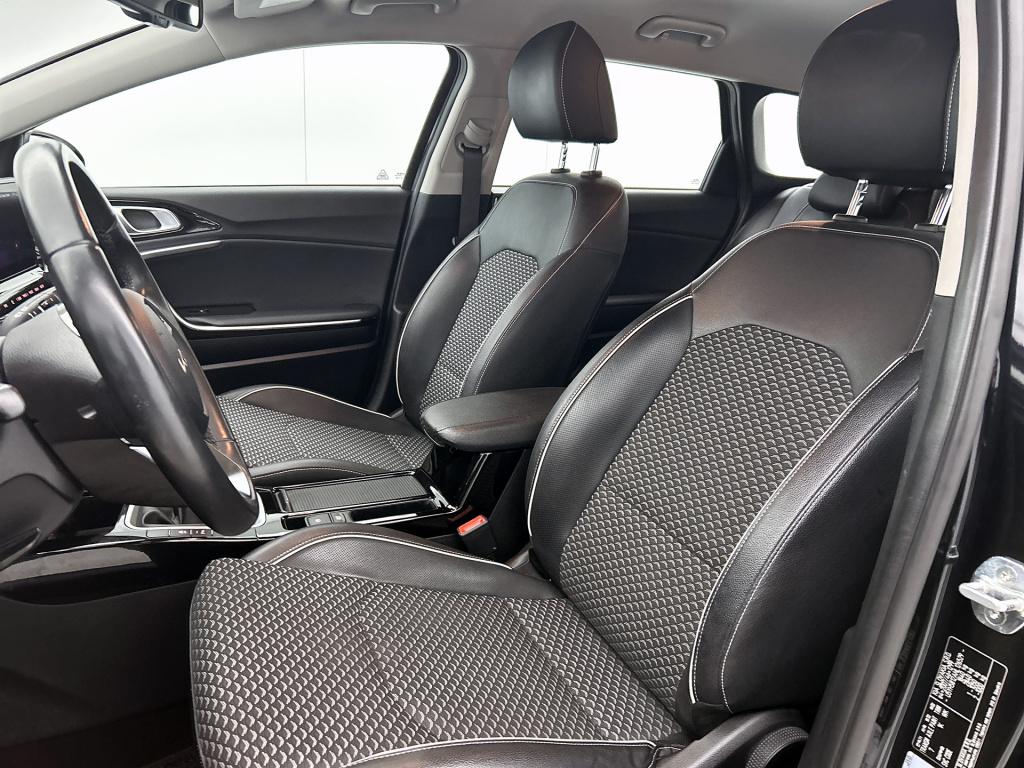 Kia Ceed Sportswagon 1.0 t-gdi dynamicline camera | navigatie | climate con