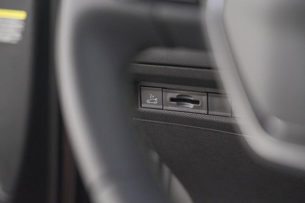 Peugeot 408 1.2 hybrid 145 e-dcs6 gt | 360 camera | alcantara pakket | adap