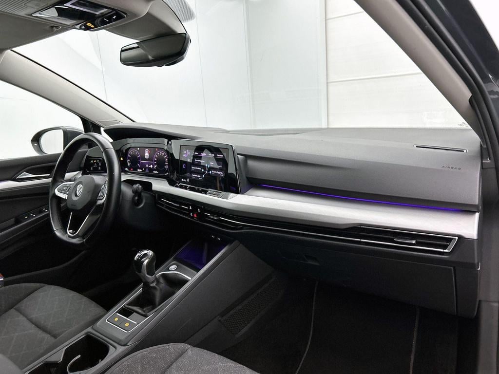 Volkswagen Golf 1.0 tsi life | navigatie | apple carplay / android auto | s