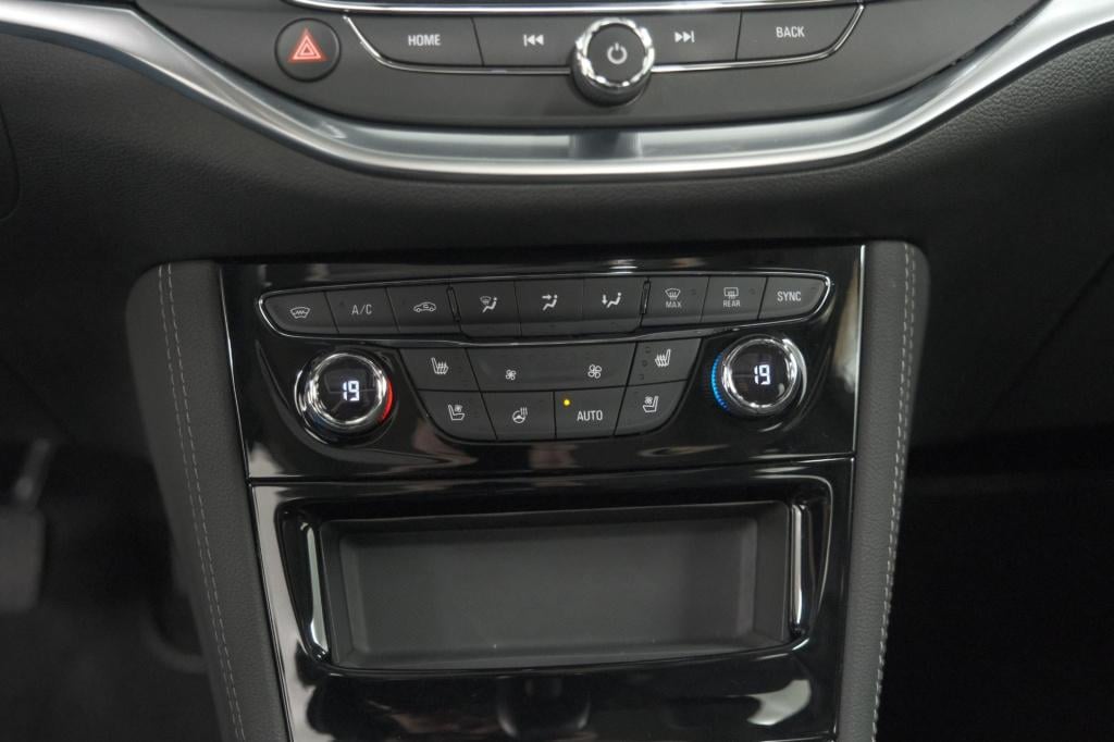 Opel Astra 130 business elegance | schuif-/kanteldak | camera | stoelventil