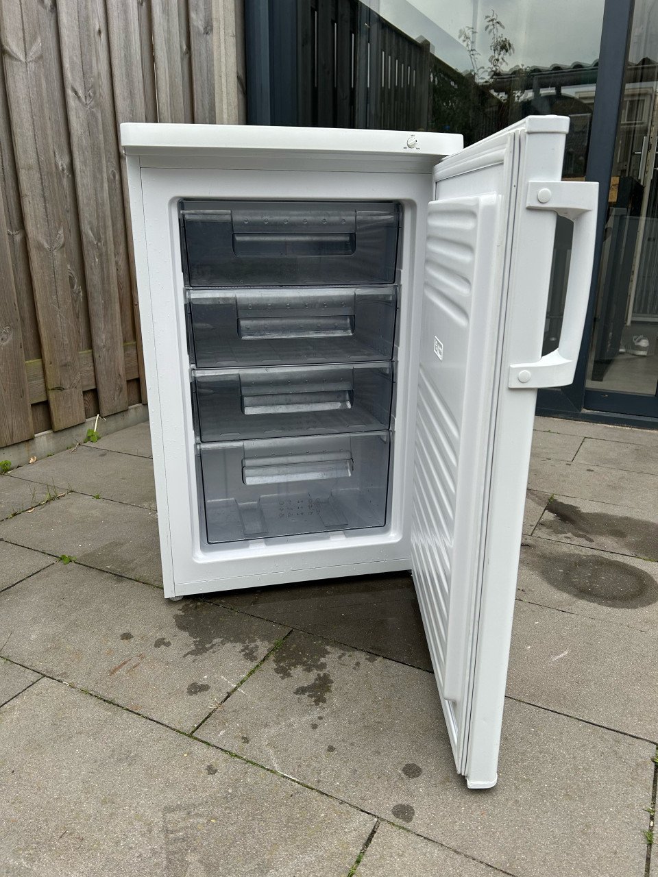 Etna vriezer tafelmodel 4 lades